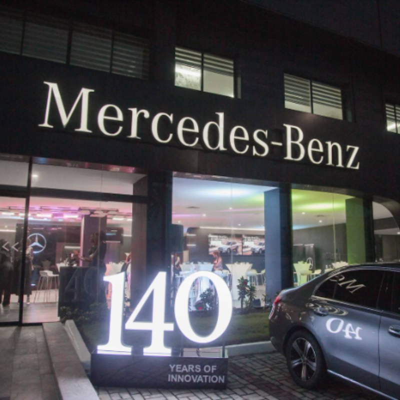 Soirées Privilèges Mercedes-Benz : L'Élégance des 140 Ans à Abidjan